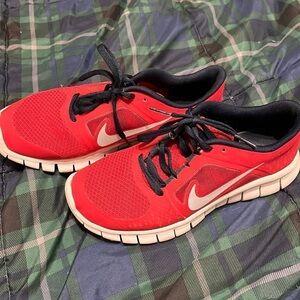 Youth Nike Free Run 3